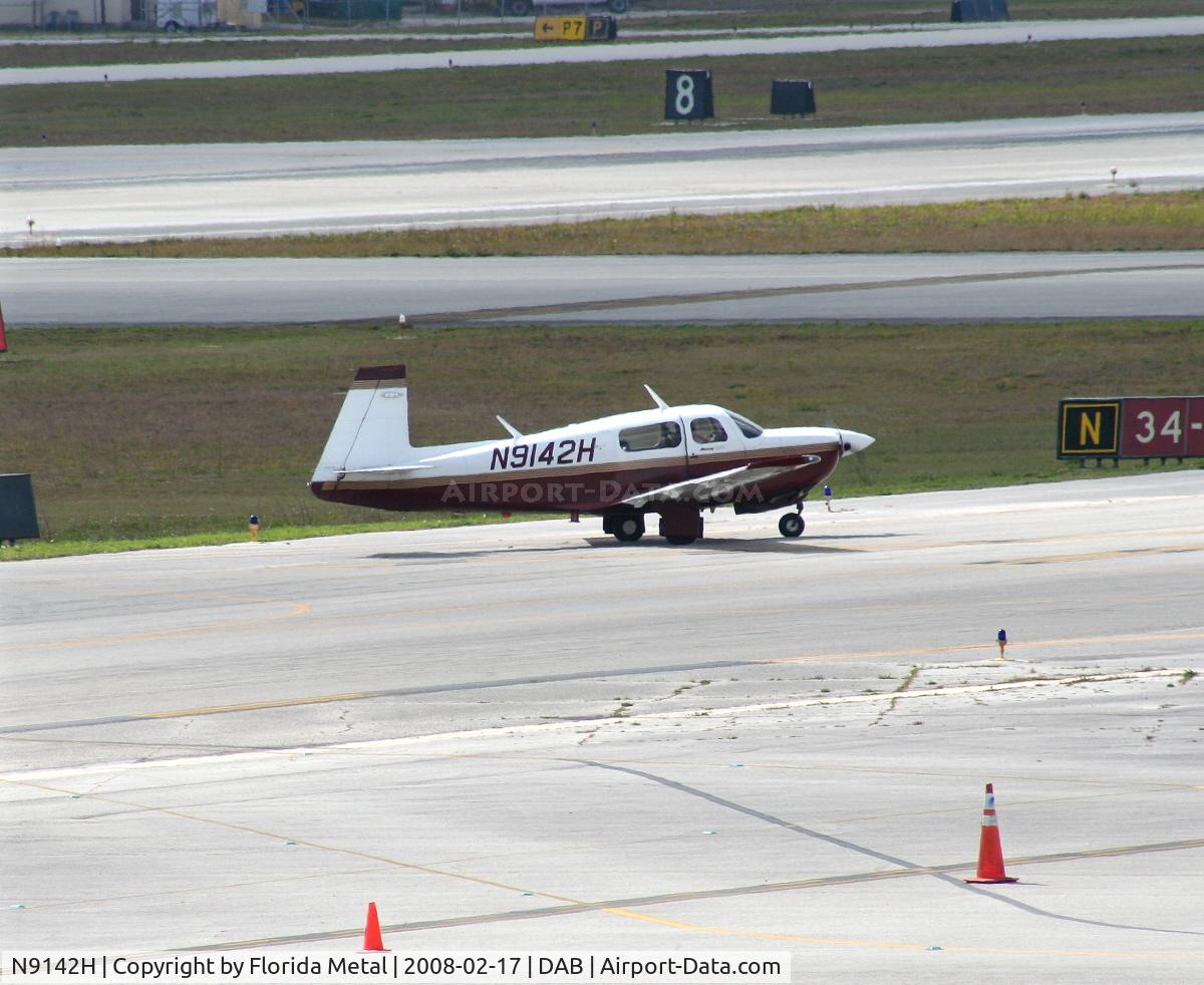 N9142H, 1996 Mooney M20J 201 C/N 24-3381, M20J