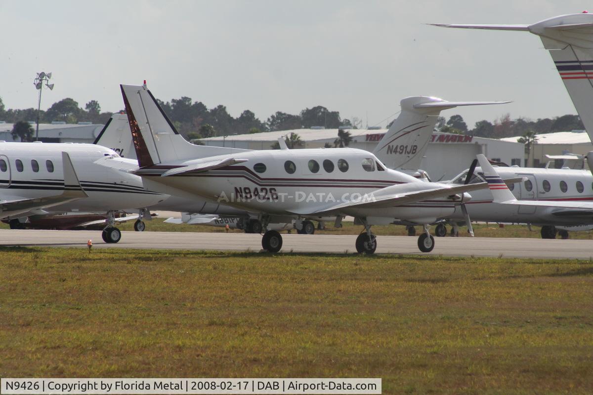 N9426, 1968 Beech B90 C/N LJ-421, B90