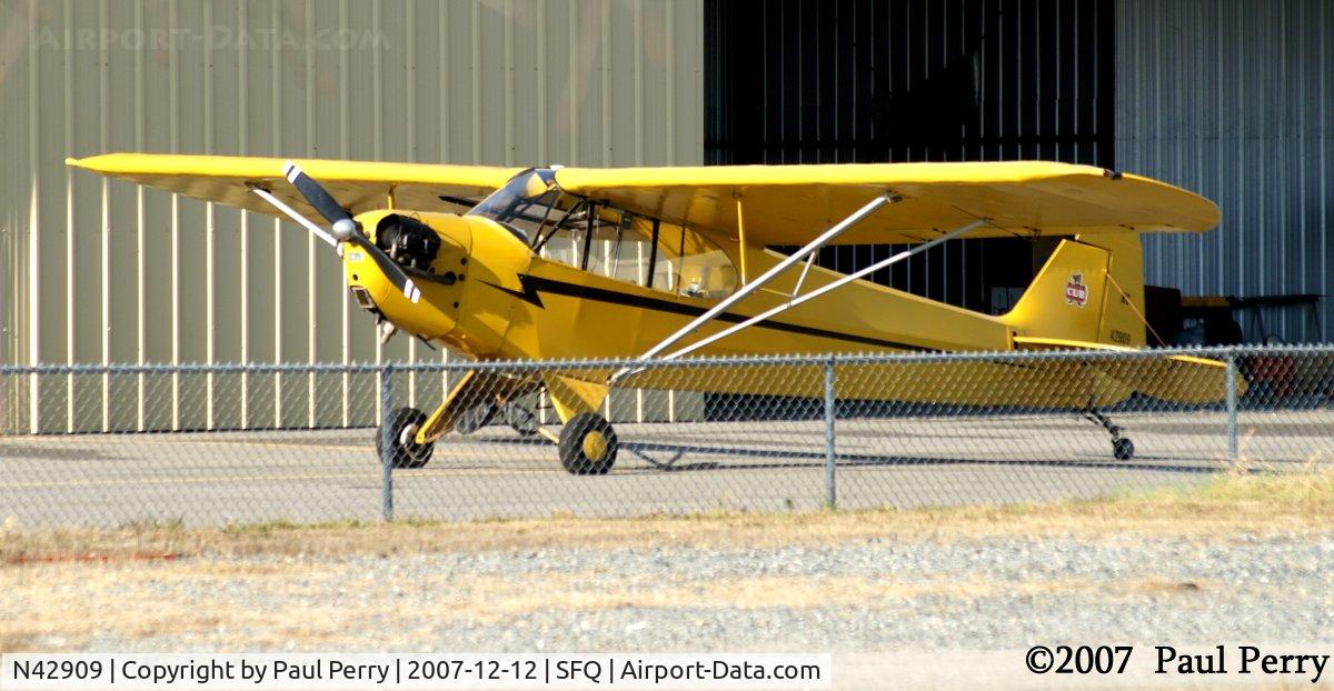 N42909, 1945 Piper J3C-65 Cub C/N 15244, Golden Oldie