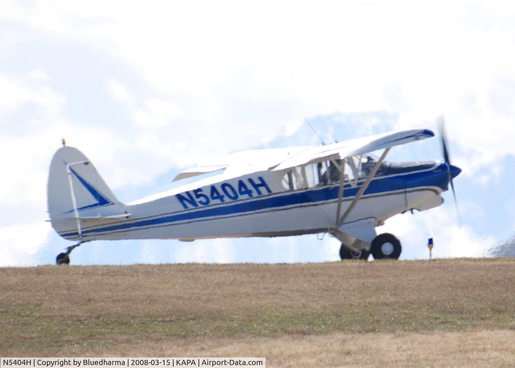 N5404H, 1947 Piper PA-14 Family Cruiser C/N 14-518, Position and Hold on 17L
