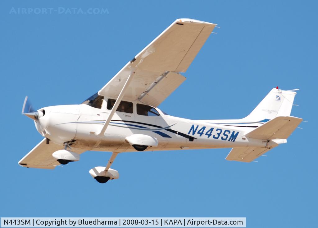 N443SM, 2006 Cessna 172S C/N 172S10321, On final approach to 17L.