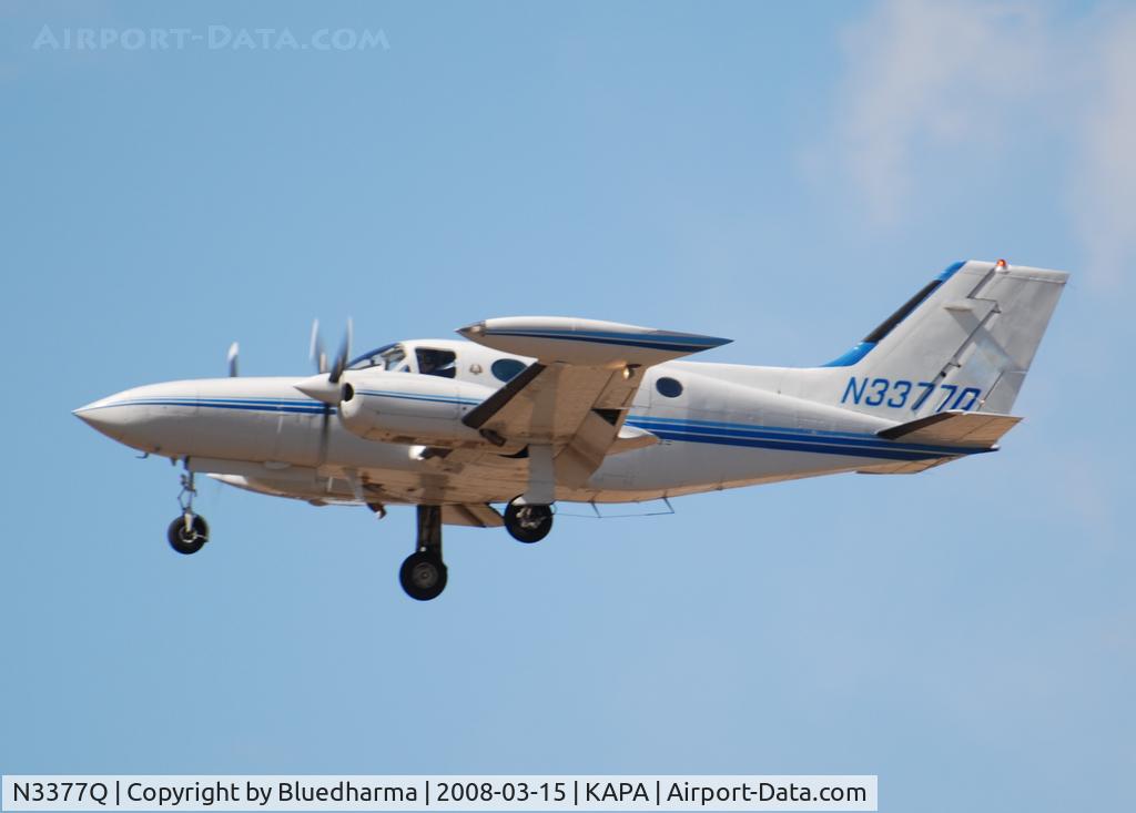 N3377Q, 1972 Cessna 421B Golden Eagle C/N 421B0261, On final approach to 17R.