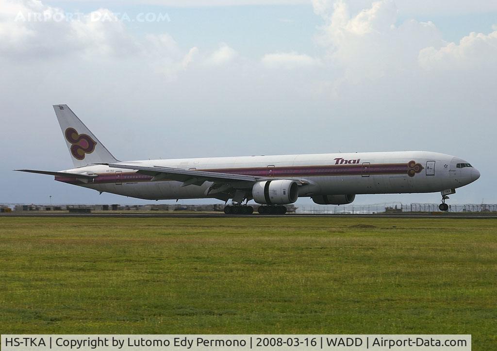 HS-TKA, 1998 Boeing 777-3D7 C/N 29150, Thai Airlines