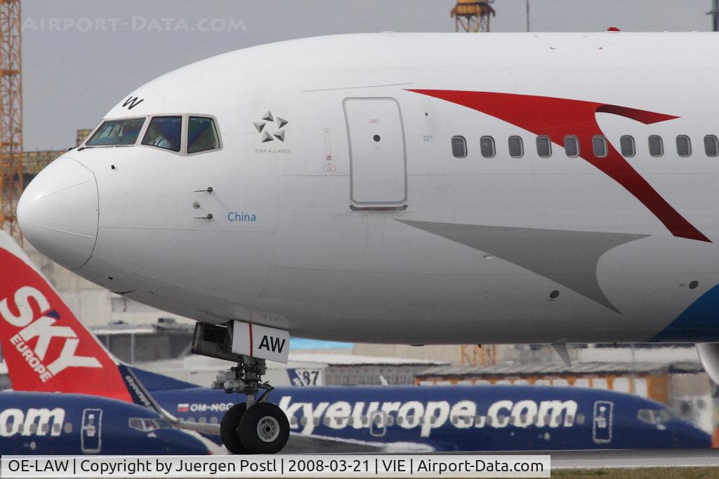OE-LAW, 1992 Boeing 767-3Z9/ER C/N 26417, Boeing 767-3Z9