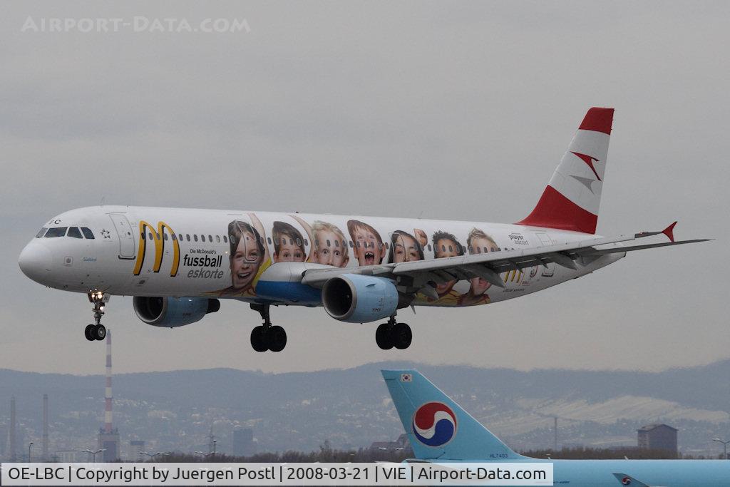 OE-LBC, 1996 Airbus A321-111 C/N 581, Airbus A321-111