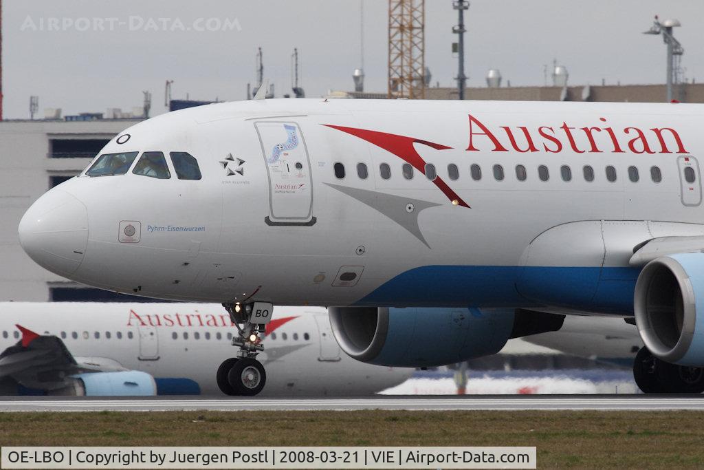 OE-LBO, 1998 Airbus A320-214 C/N 776, Airbus A320-214