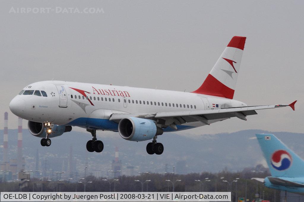 OE-LDB, 2004 Airbus A319-112 C/N 2174, Airbus A319-112