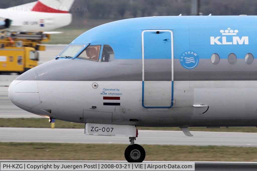 PH-KZG, 1996 Fokker 70 (F-28-0070) C/N 11578, Fokker70