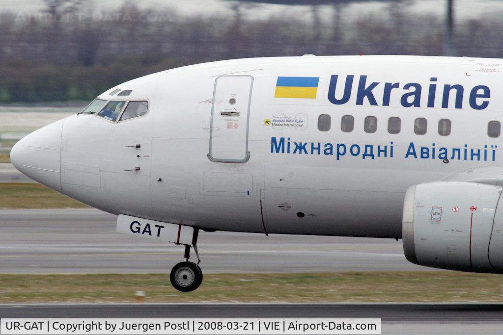 UR-GAT, 1993 Boeing 737-528 C/N 25237, Boeing 737-528