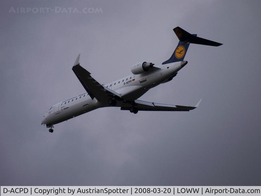 D-ACPD, 2001 Canadair CRJ-701ER (CL-600-2C10) Regional Jet C/N 10015, Landing on Runway  11/29 in Vienna