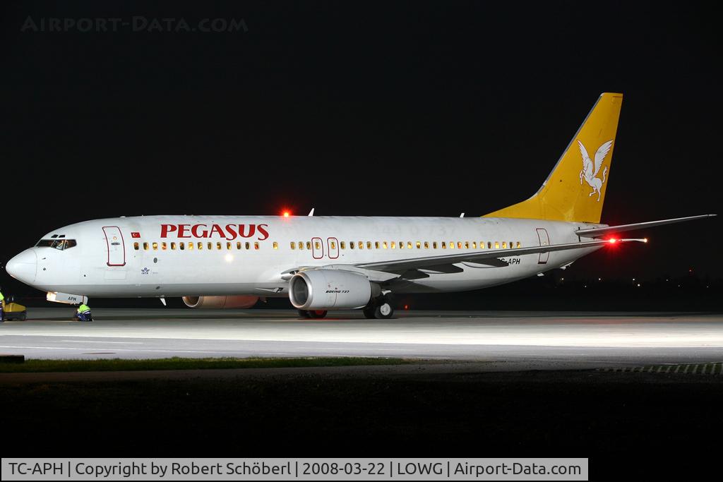 TC-APH, 2001 Boeing 737-8S3 C/N 29250/792, Charter to Antalya