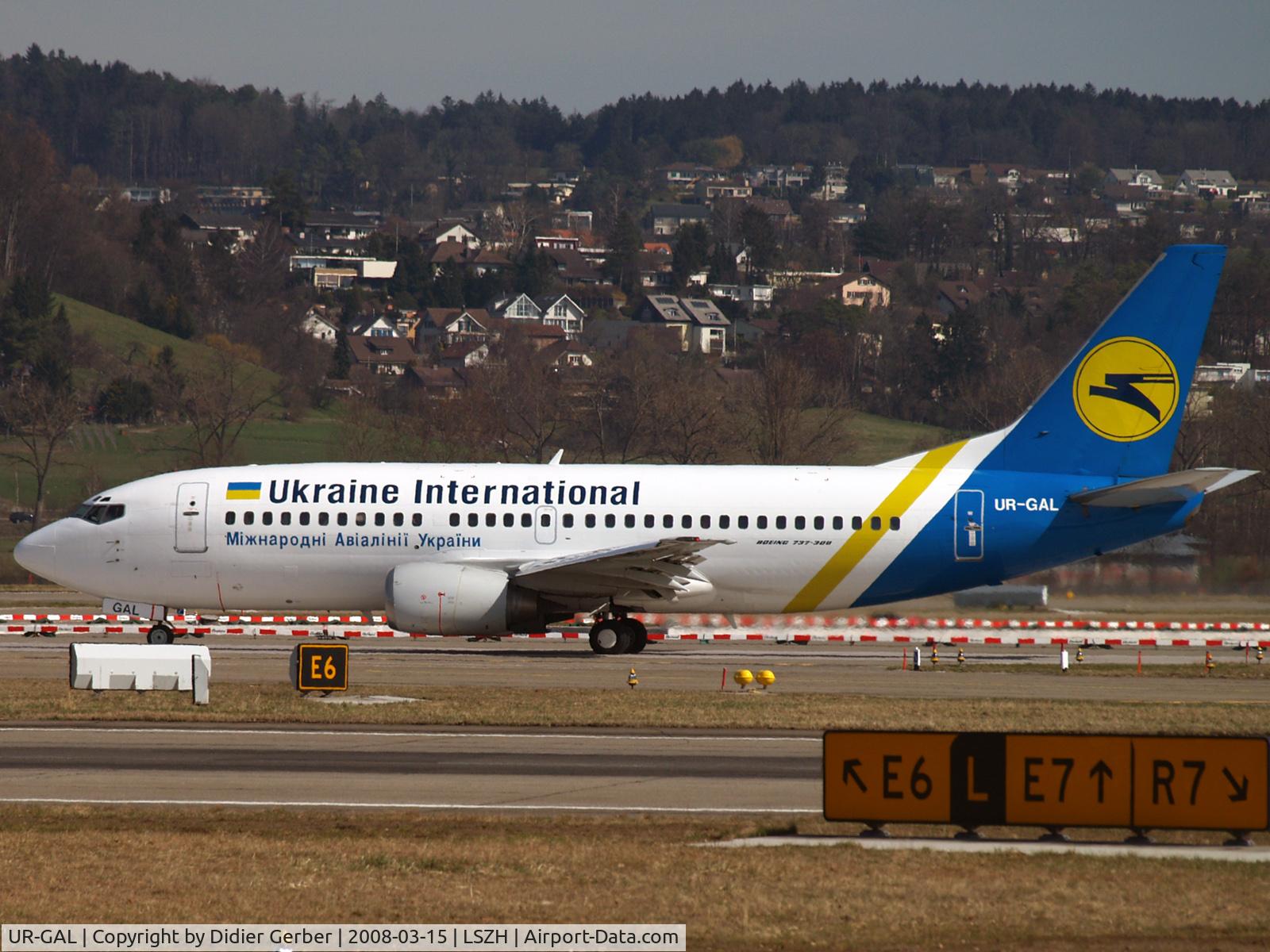 UR-GAL, 1988 Boeing 737-341 C/N 24275, On taxiway E