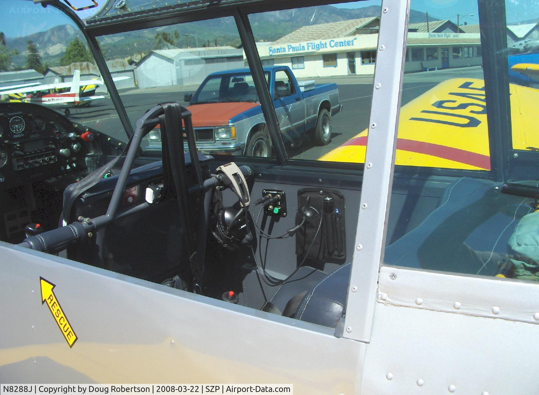 N8288J, 1979 Varga 2150A Kachina C/N VAC-134-79, 1979 Varga Kachina 2150A, Lycoming O-320-A2C 150 Hp, rear seat area