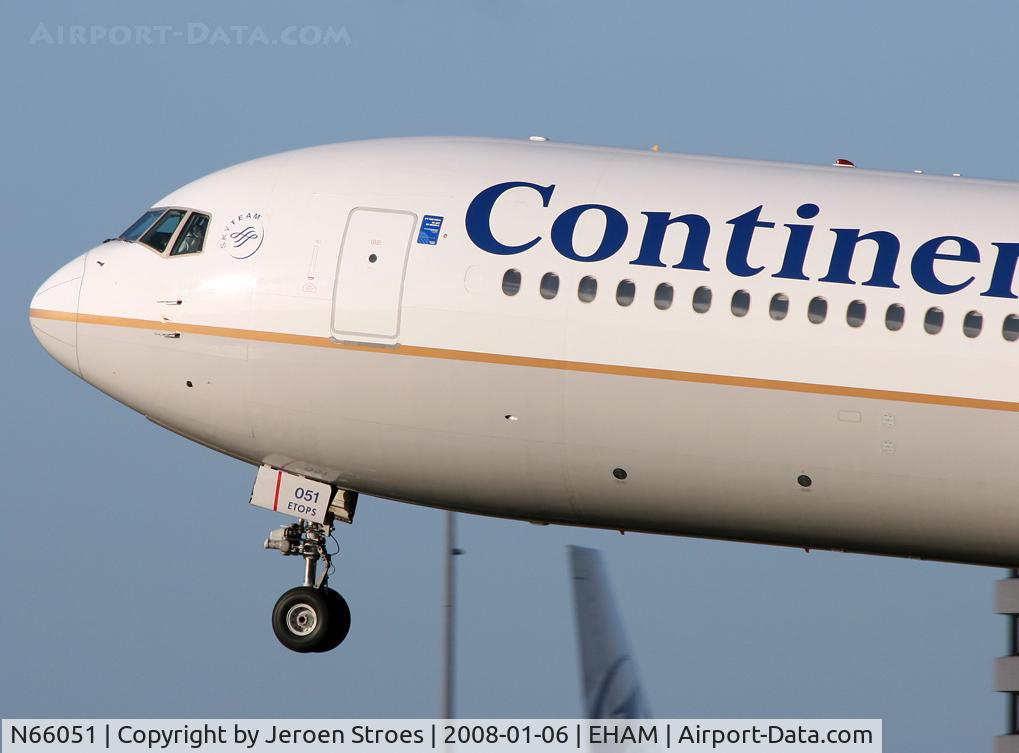 N66051, 2000 Boeing 767-424/ER C/N 29446, .