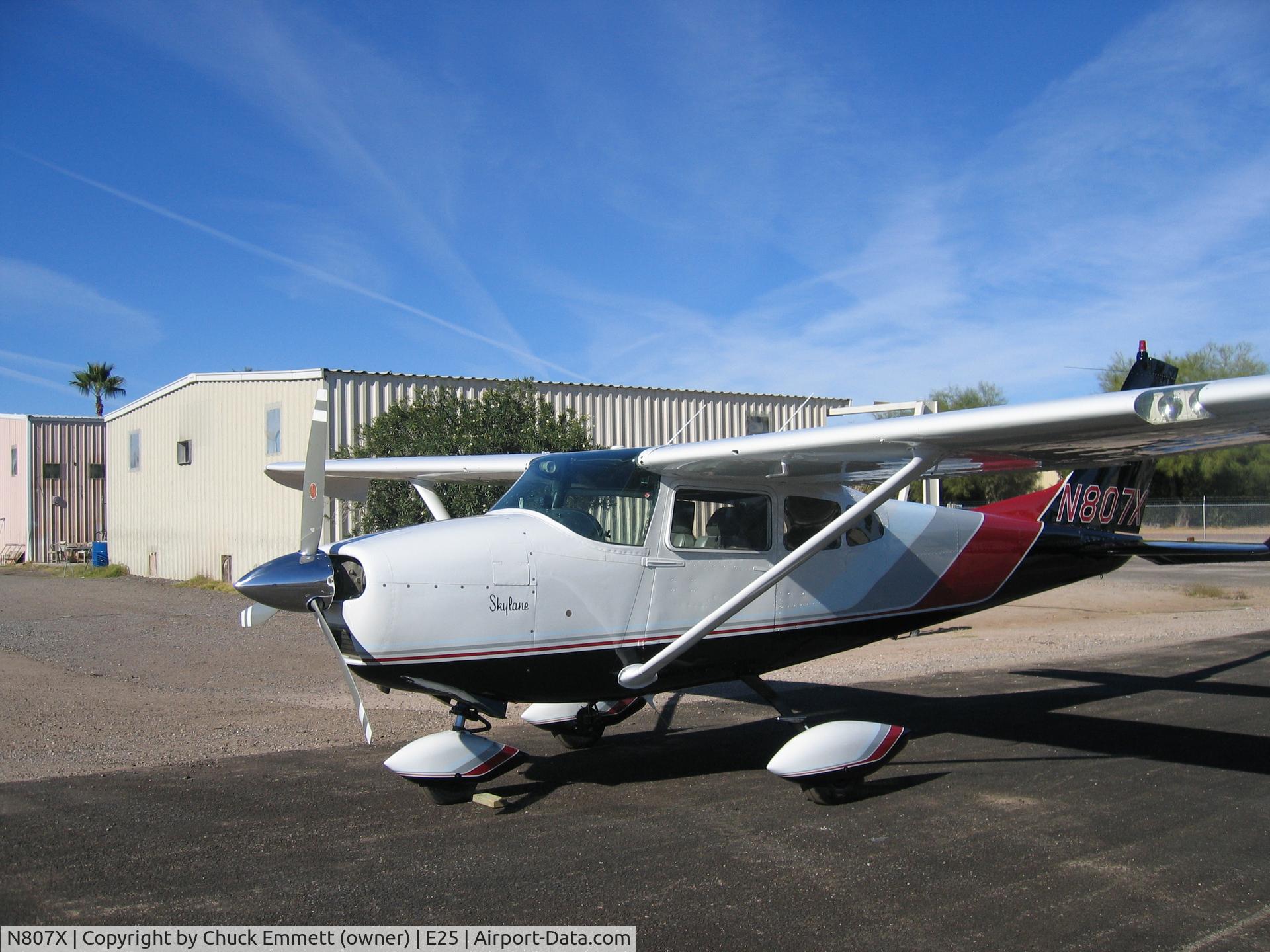 N807X, 1961 Cessna 182D Skylane C/N 18253207, Aircraft just after its new paint job.