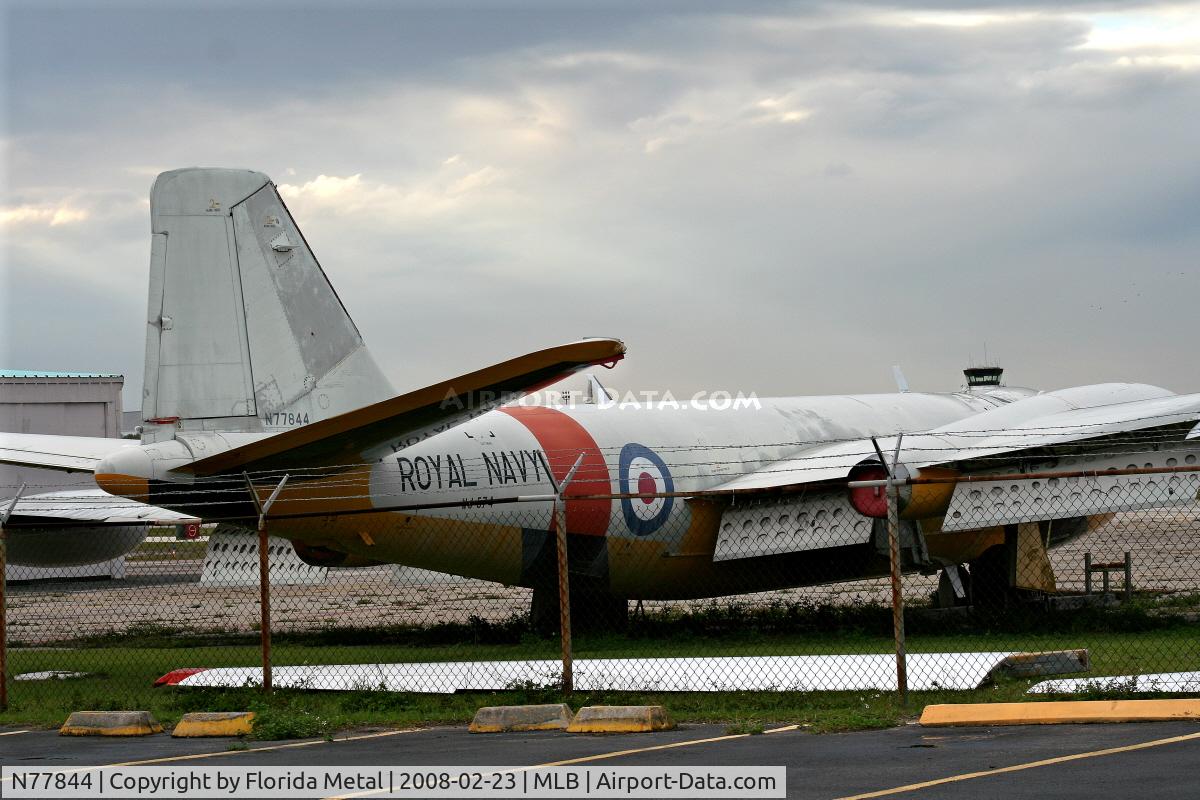 N77844, 1953 English Electric Canberra TT.18 C/N HP/HI/161B, Canberra