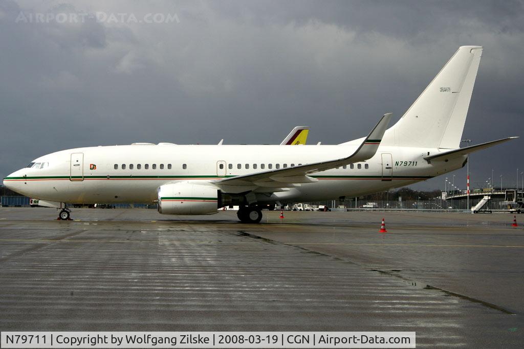 N79711, 1999 Boeing 737-7BQ C/N 30547, visitor