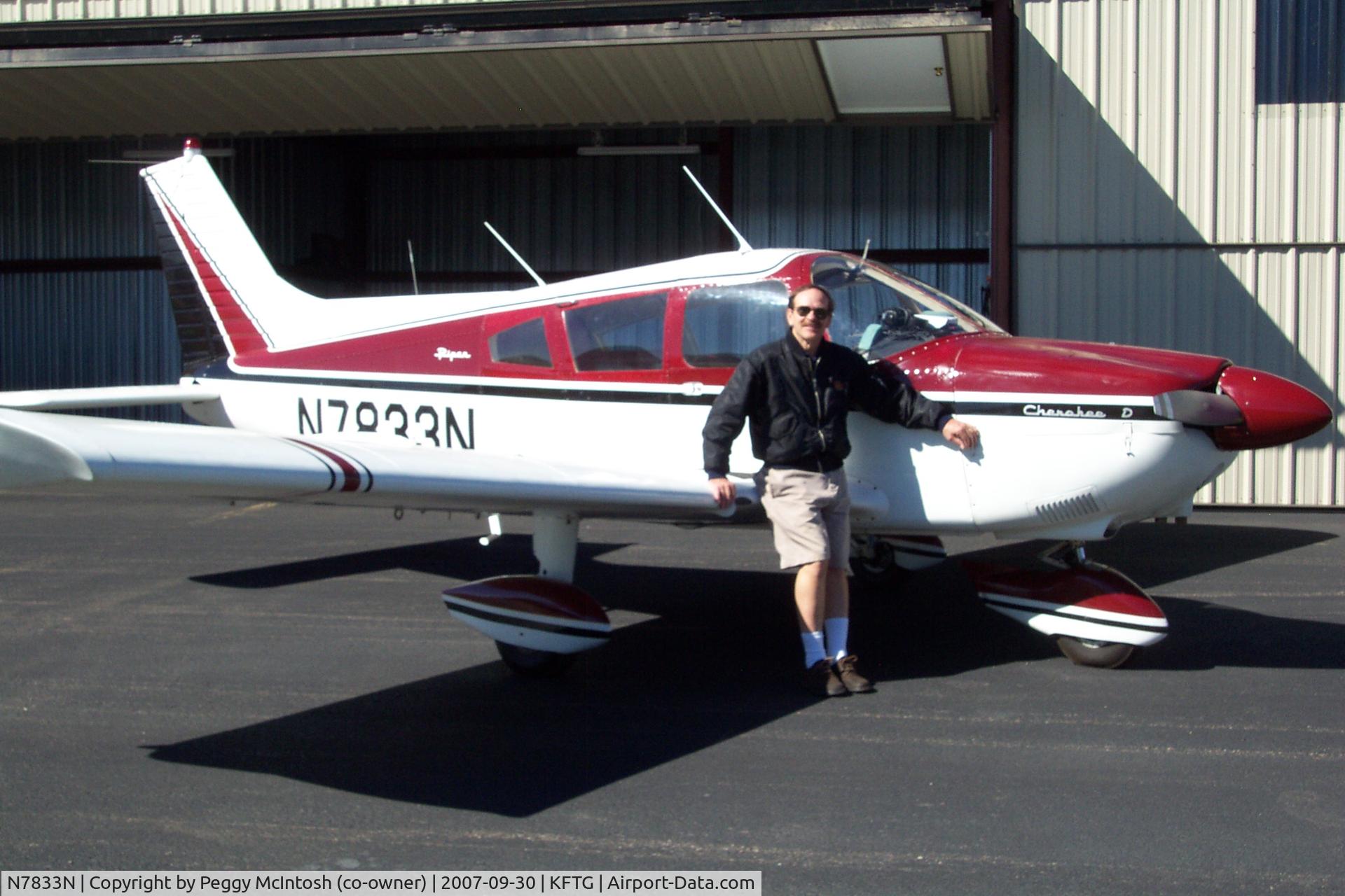 N7833N, 1969 Piper PA-28-180 C/N 28-5287, 