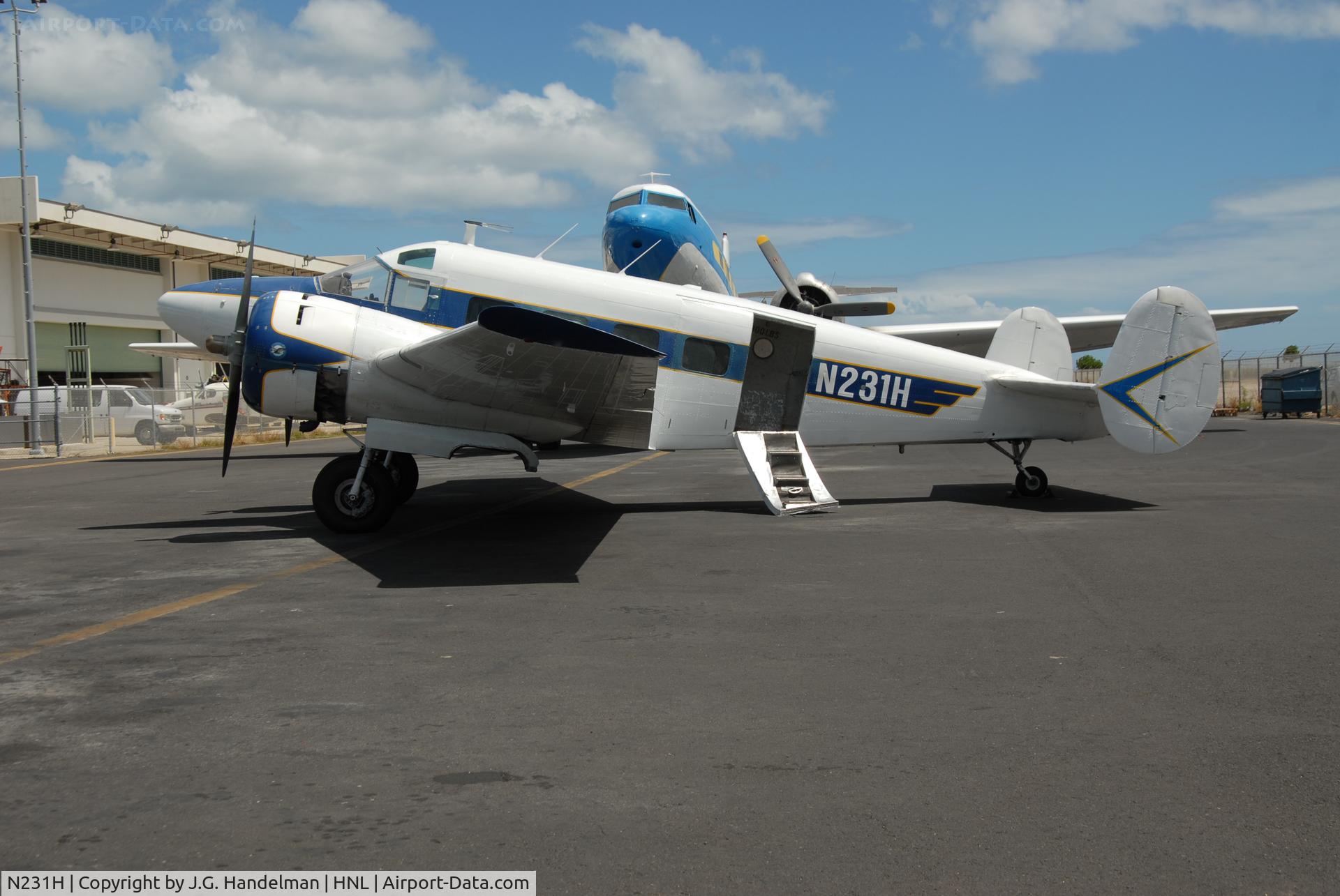 N231H, 1957 Beech E18S C/N BA-281, Beech E18S on Ramp at HNL