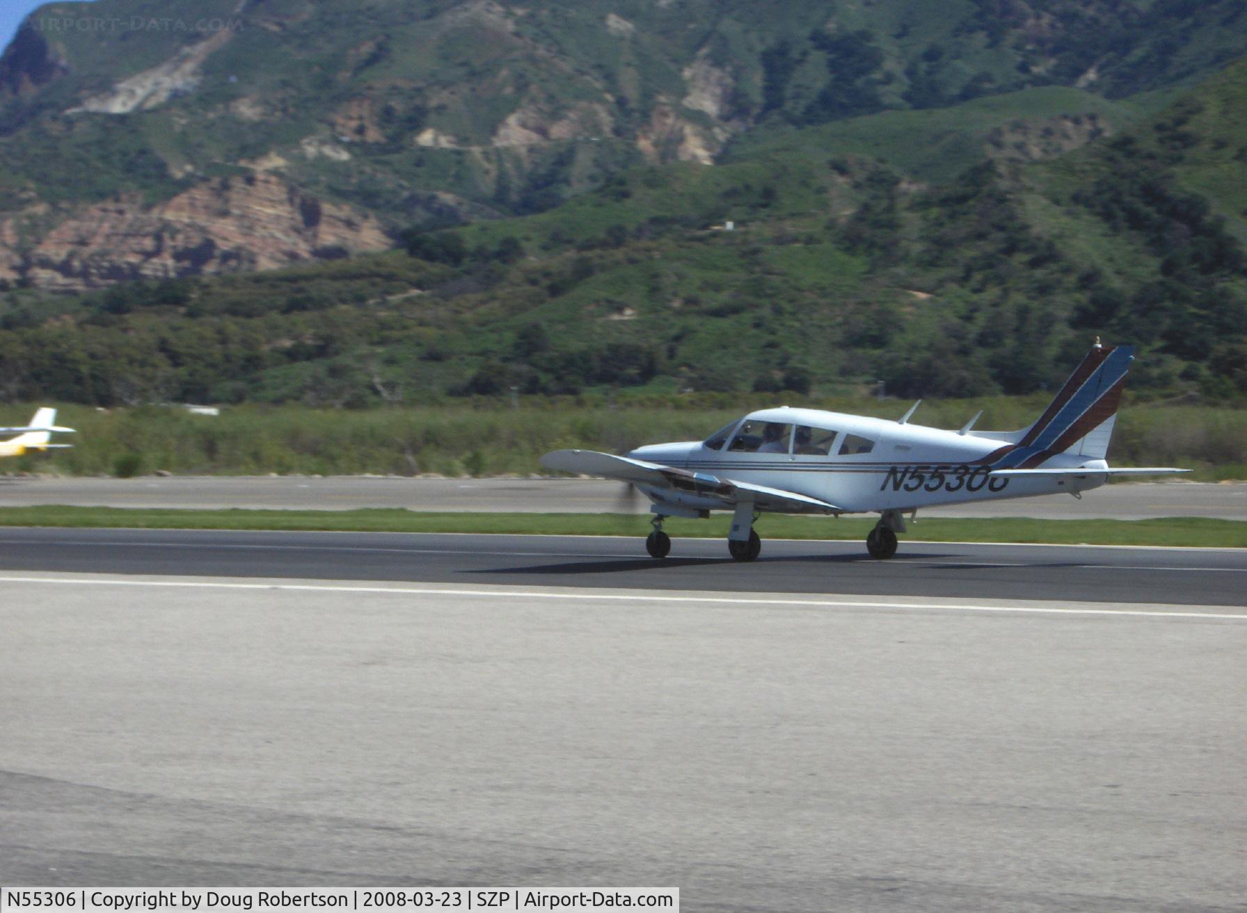 N55306, 1973 Piper PA-28R-200 C/N 28R-7335212, 1973 Piper PA-28R-200B ARROW II, Lycoming IO-360-C1C 200 Hp, takeoff roll Rwy 04