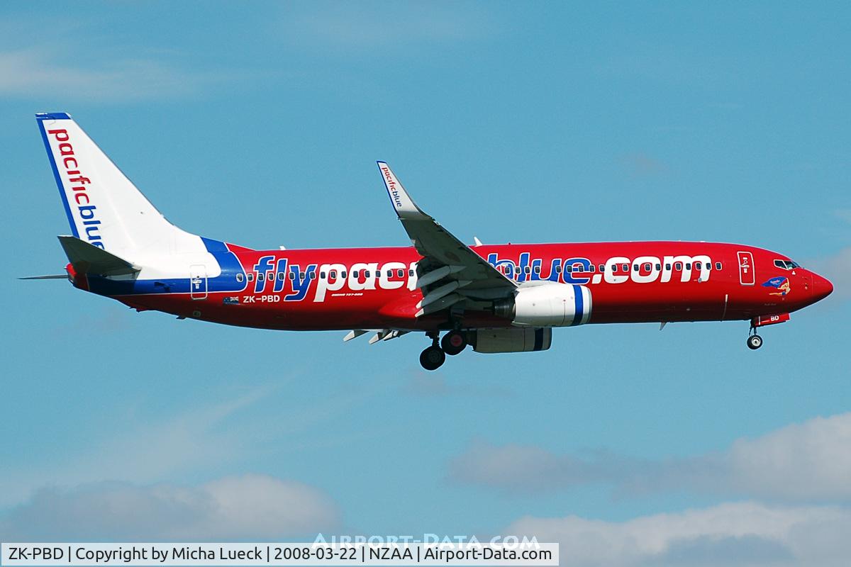 ZK-PBD, 2004 Boeing 737-8FE C/N 33996, On finals