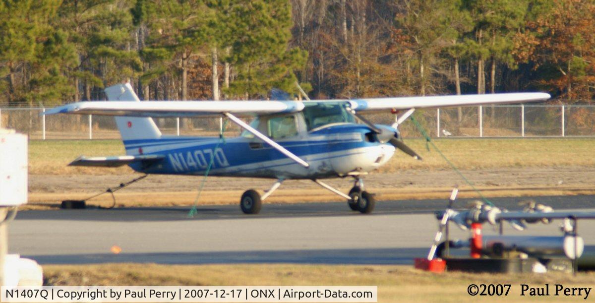 N1407Q, 1971 Cessna 150L C/N 15072707, Just noticed, no wheel pants