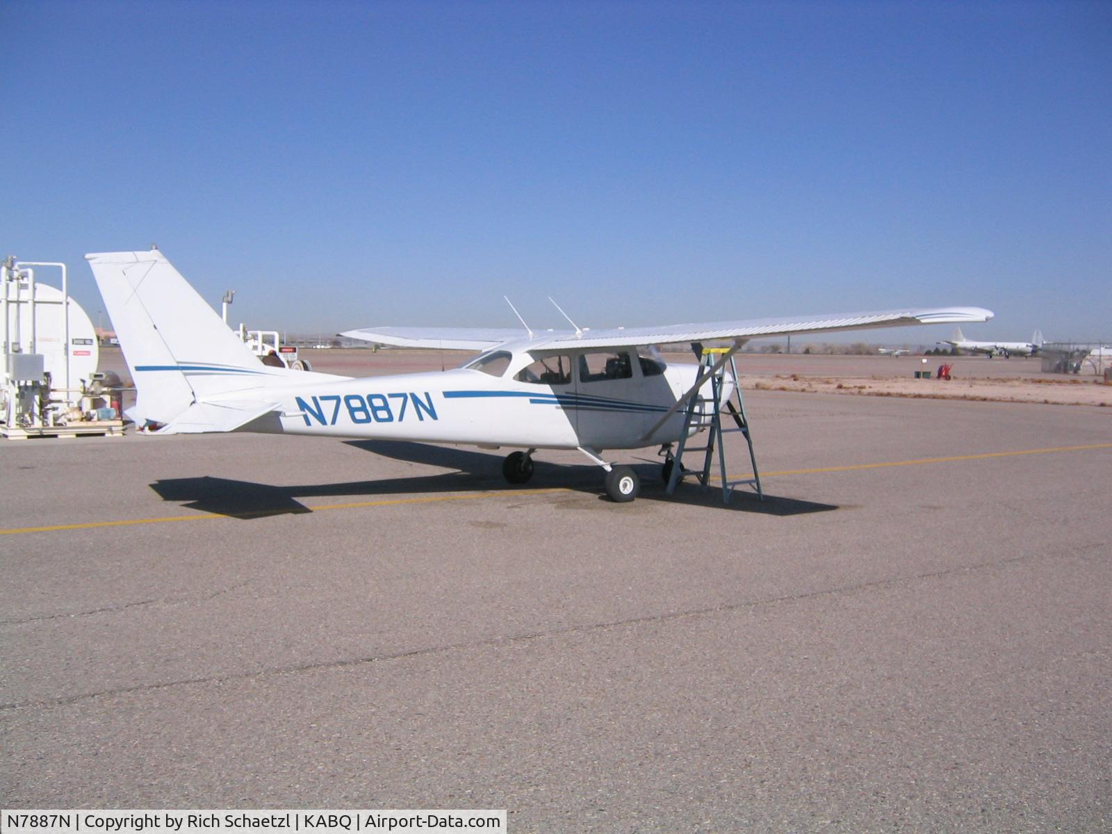 N7887N, 1967 Cessna R172E C/N R172-0278, 7887N Albuquerque NM