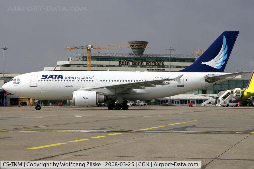 CS-TKM, 1992 Airbus A310-304 C/N 661, visitor