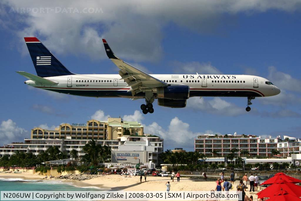 N206UW, 1995 Boeing 757-2B7 C/N 27808, visitor