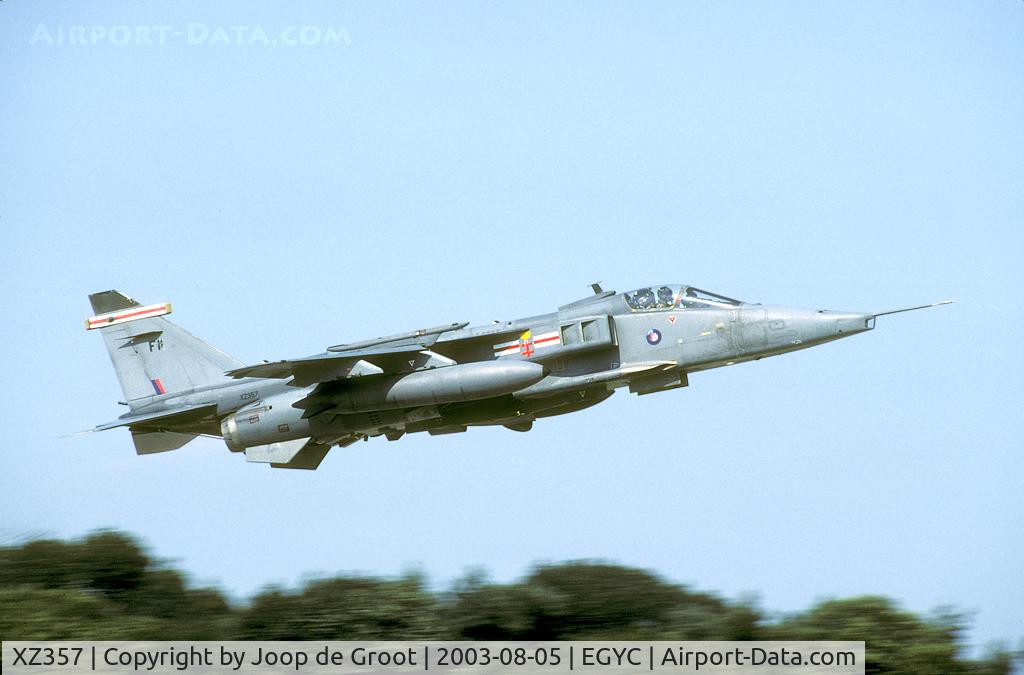 XZ357, 1976 Sepecat Jaguar GR.3A C/N S.124, When the Jaguars were still there: fast and low over the barrier.