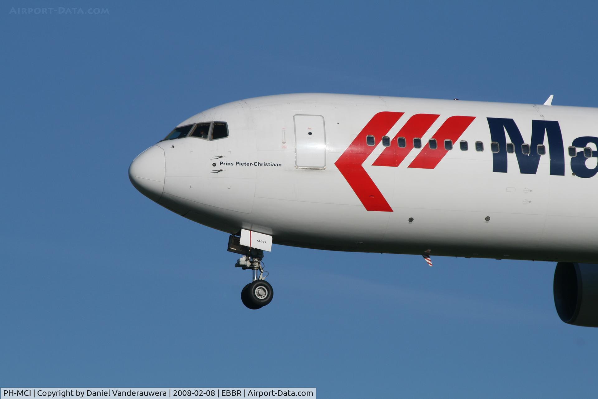 PH-MCI, 1991 Boeing 767-31A C/N 25312, arrival of 