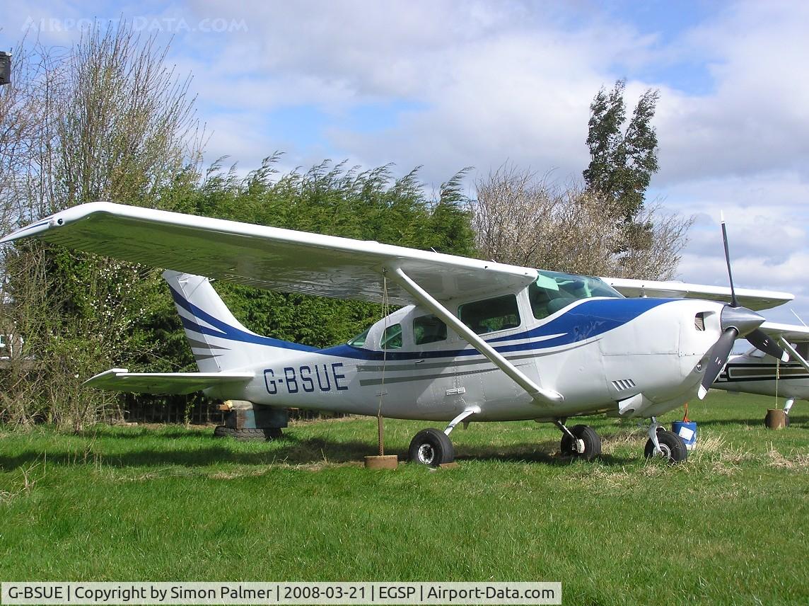G-BSUE, 1978 Cessna U206G Stationair C/N U206-04334, Cessna U206 at Sibson