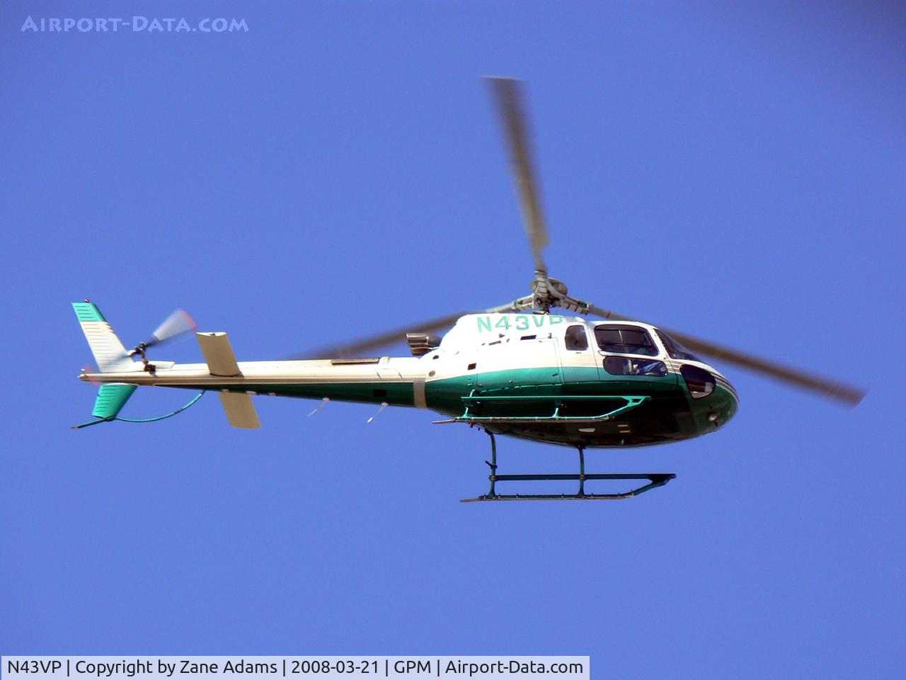 N43VP, 2000 Eurocopter AS-350B-3 Ecureuil Ecureuil C/N 3272, At Grand Prairie Municpal