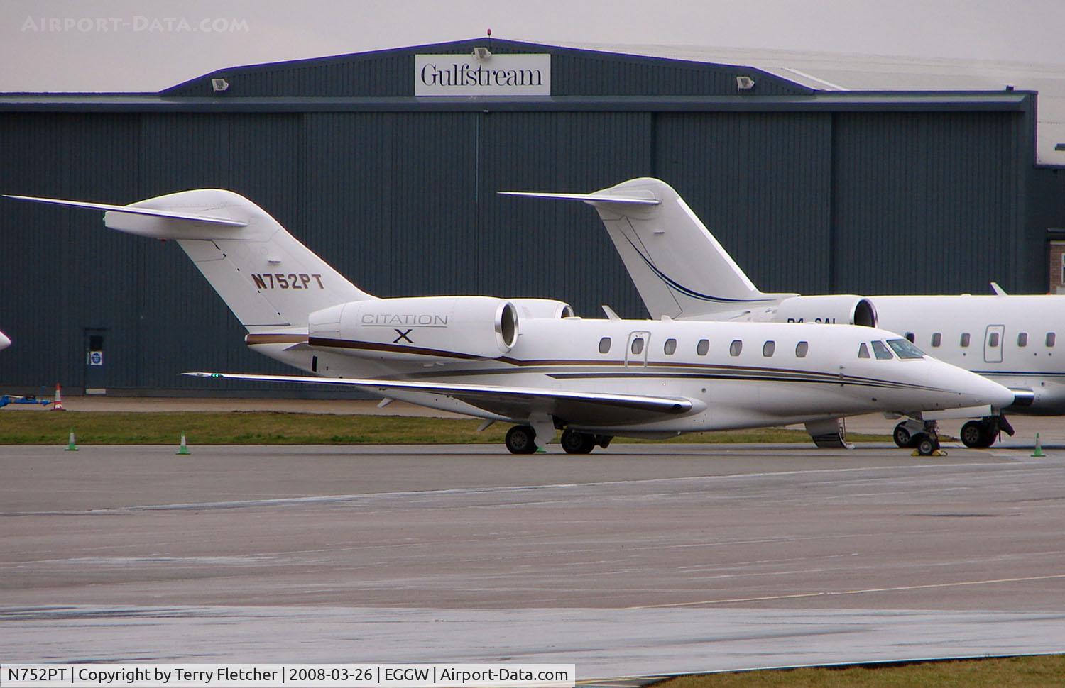 N752PT, 2005 Cessna 750 Citation X C/N 750-0250, Cessna 750 'Slicer' at Luton Airport in March 2008