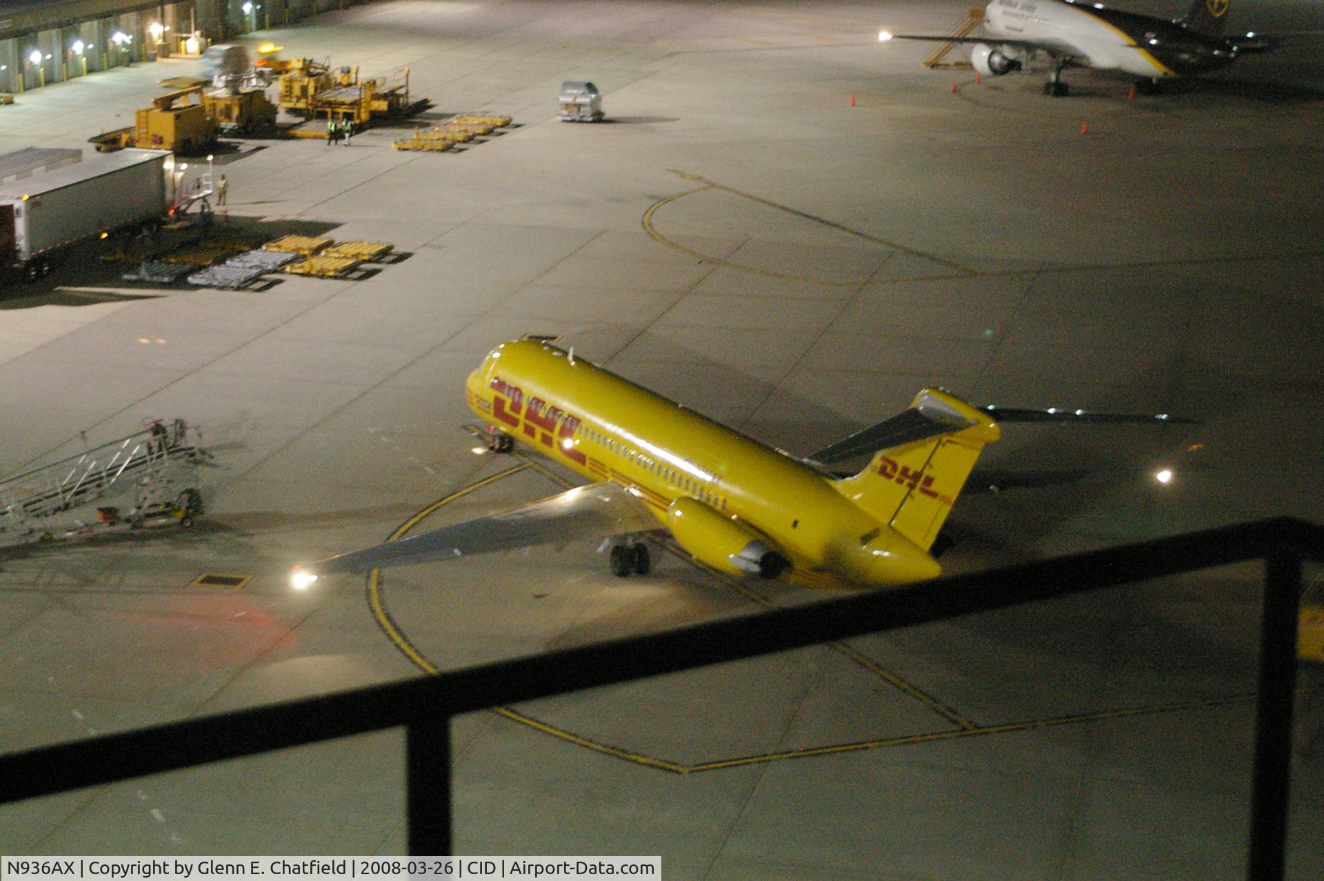 N936AX, 1968 Douglas DC-9-31 C/N 47269, ABX559 has just arrived at 5:30AM, will unload quickly