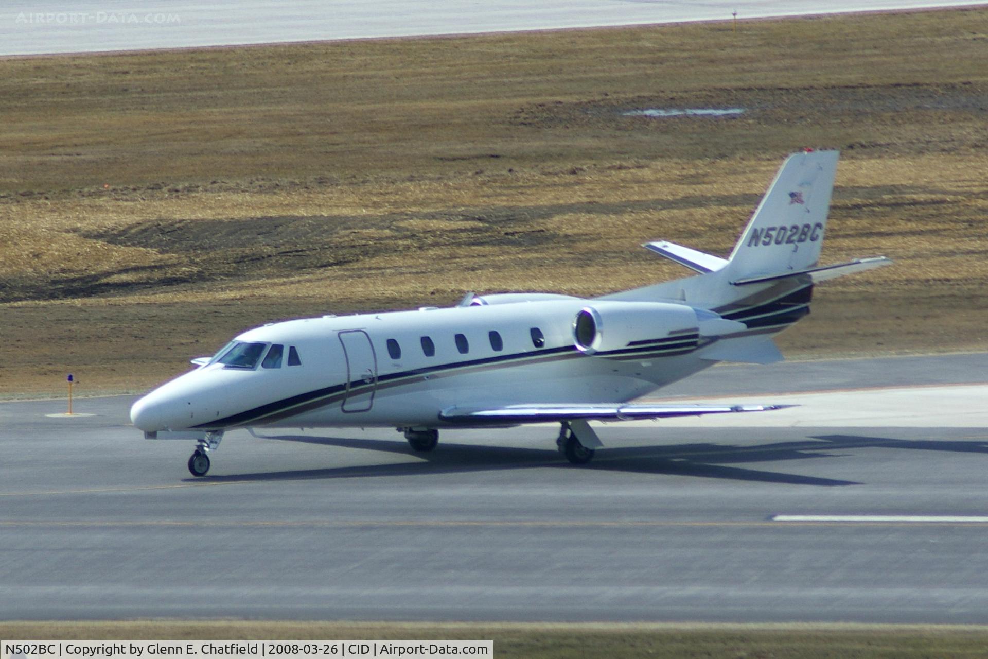N502BC, 2000 Cessna 560XL C/N 560-5098, Taxiing inbound on Alpha from Runway 27