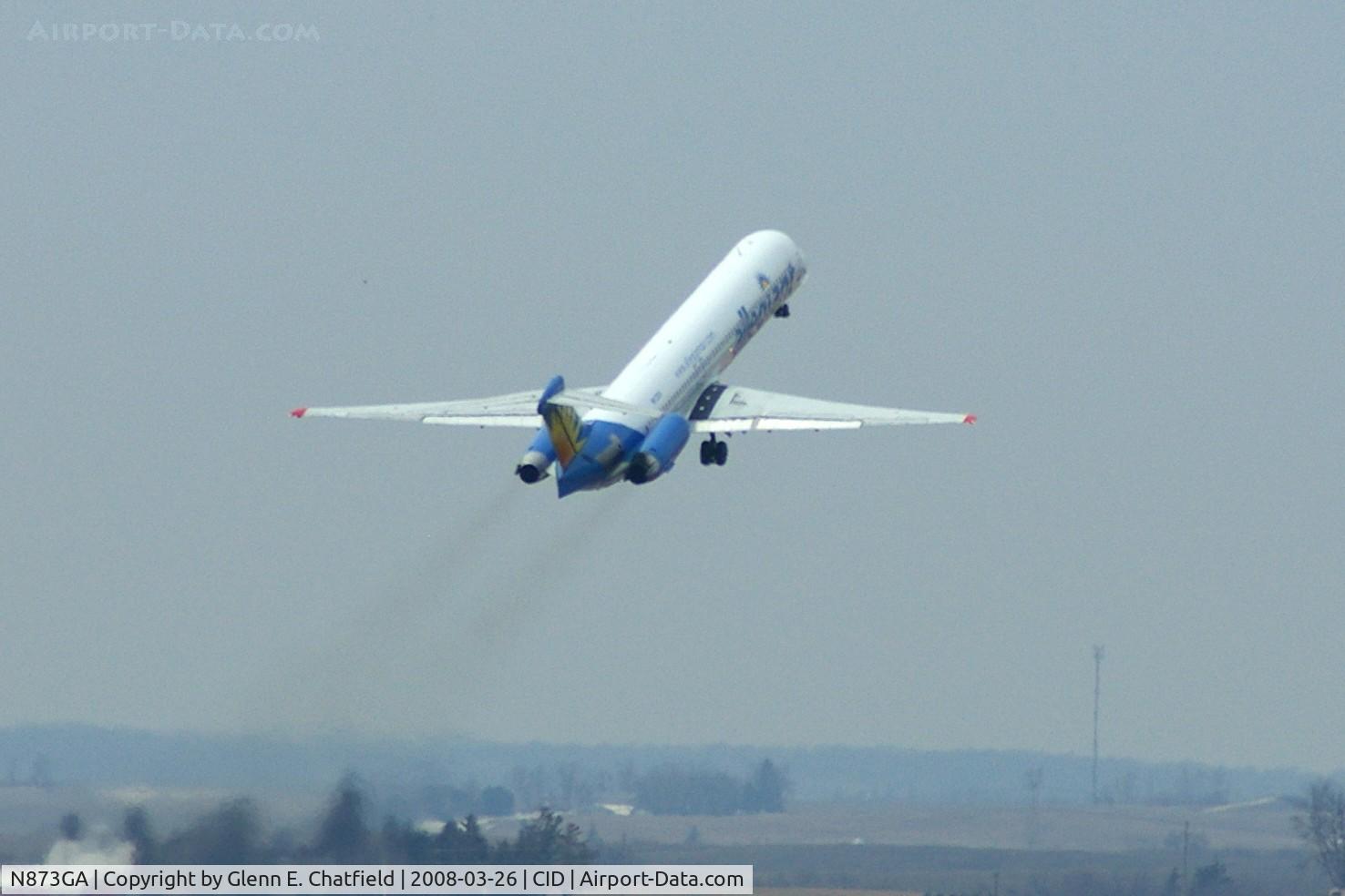 N873GA, 1988 McDonnell Douglas MD-83 (DC-9-83) C/N 49658, Airborne off Runway 27, heading for Orlando SFB