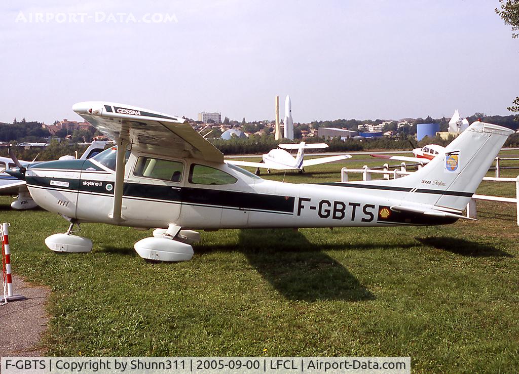 F-GBTS, Reims F182P Skylane C/N F18200004, Member of the Toulouse-St Louis du Senegal Rallye 2005