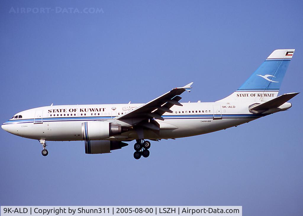9K-ALD, 1993 Airbus A310-308 C/N 648, Landing rwy 14