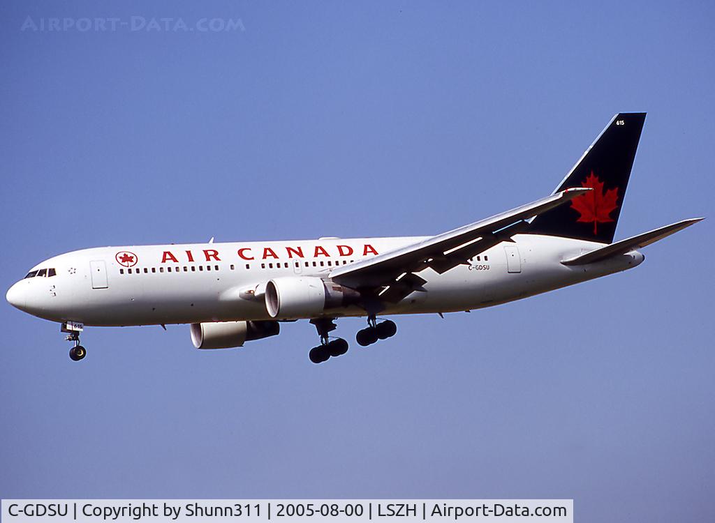 C-GDSU, 1988 Boeing 767-233 C/N 24144, Landing rwy 14