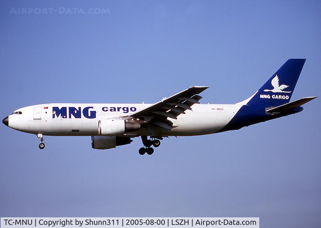 TC-MNU, 1977 Airbus A300B4-203(F) C/N 047, Landing rwy 14