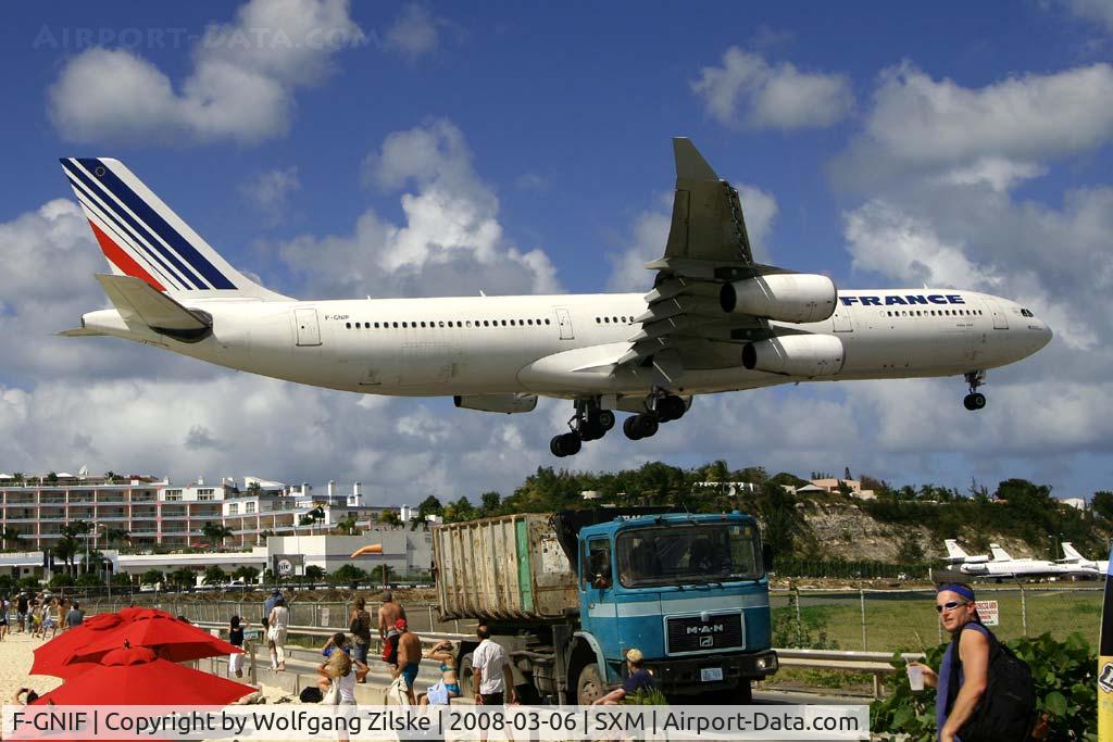 F-GNIF, 1997 Airbus A340-313X C/N 168, visitor