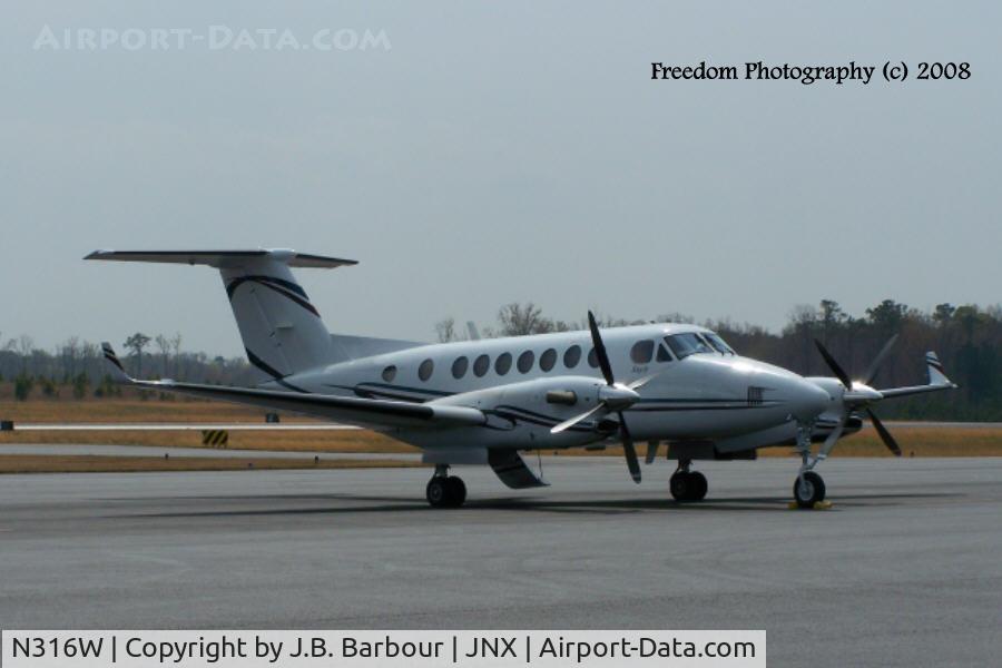 N316W, 2005 Raytheon Aircraft Company B300 C/N FL-456, N/A