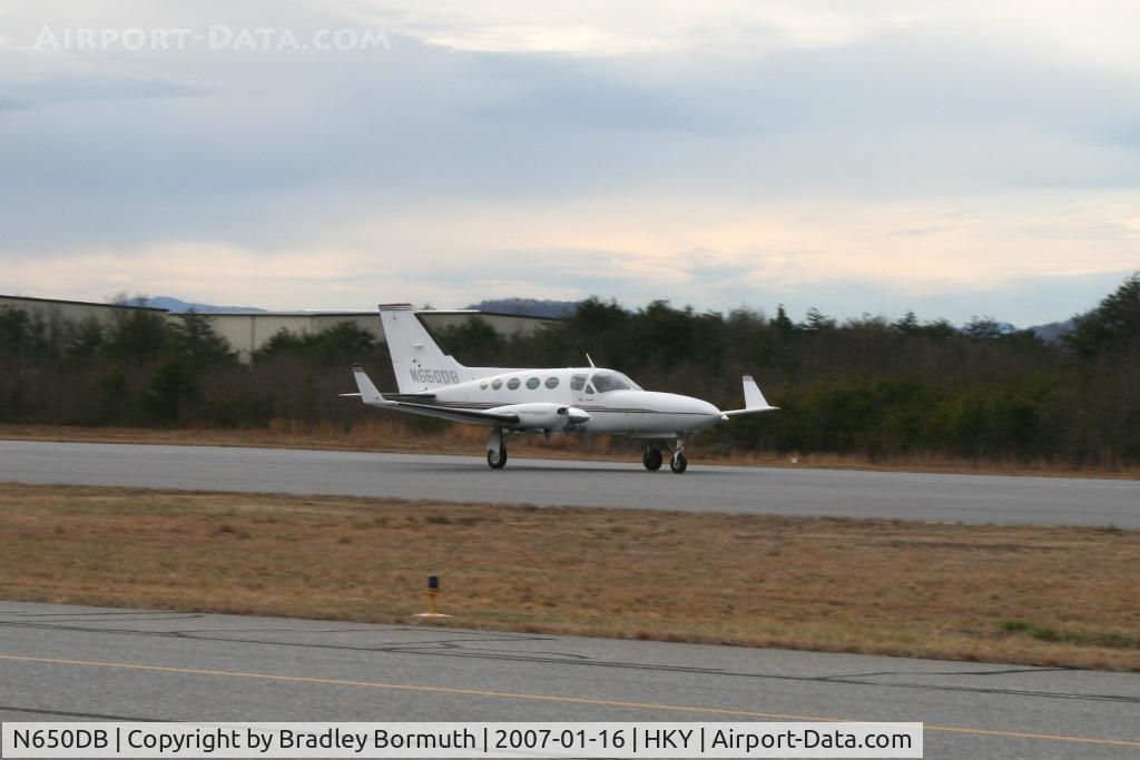 N650DB, 1982 Cessna 414A Chancellor C/N 414A0853, A great day to take pictures.