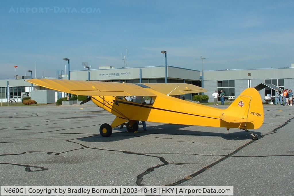 N660G, 1953 Piper PA-18 C/N 18-2641, During the EAA 731 2003 Fall Fly-In.