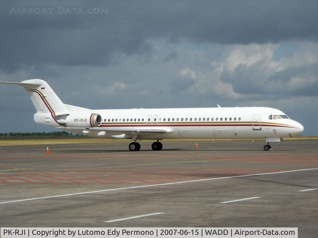 PK-RJI, 1991 Fokker 100 (F-28-0100) C/N 11328, Premier Air