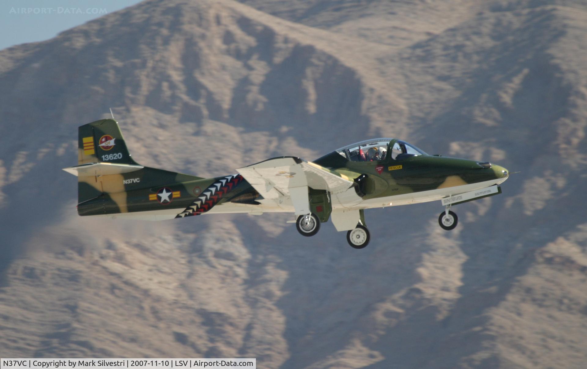 N37VC, 1967 Cessna T-37C Tweety Bird C/N 40976, Aviation Nation 2007
