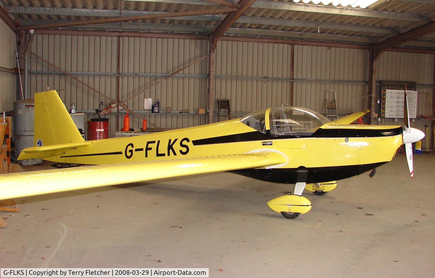 G-FLKS, 2000 Scheibe SF-25C Falke C/N 44662, Hangared at Dunstable Downs