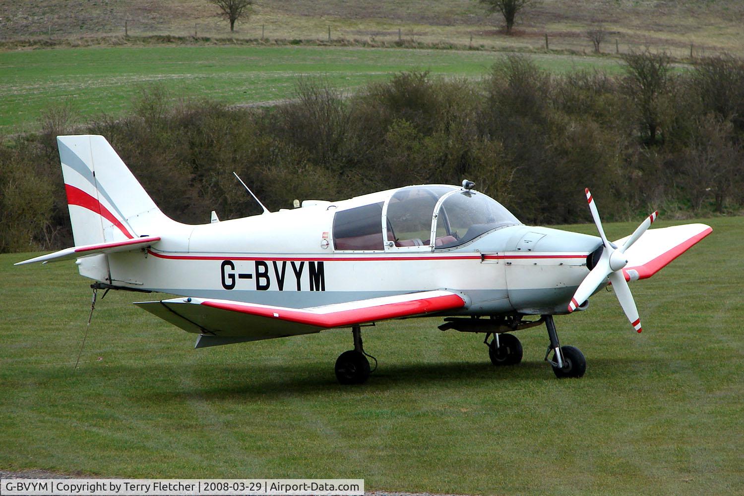 G-BVYM, 1972 Robin DR-300-180R C/N 656, Tug for the Gliders at Dunstable Downs