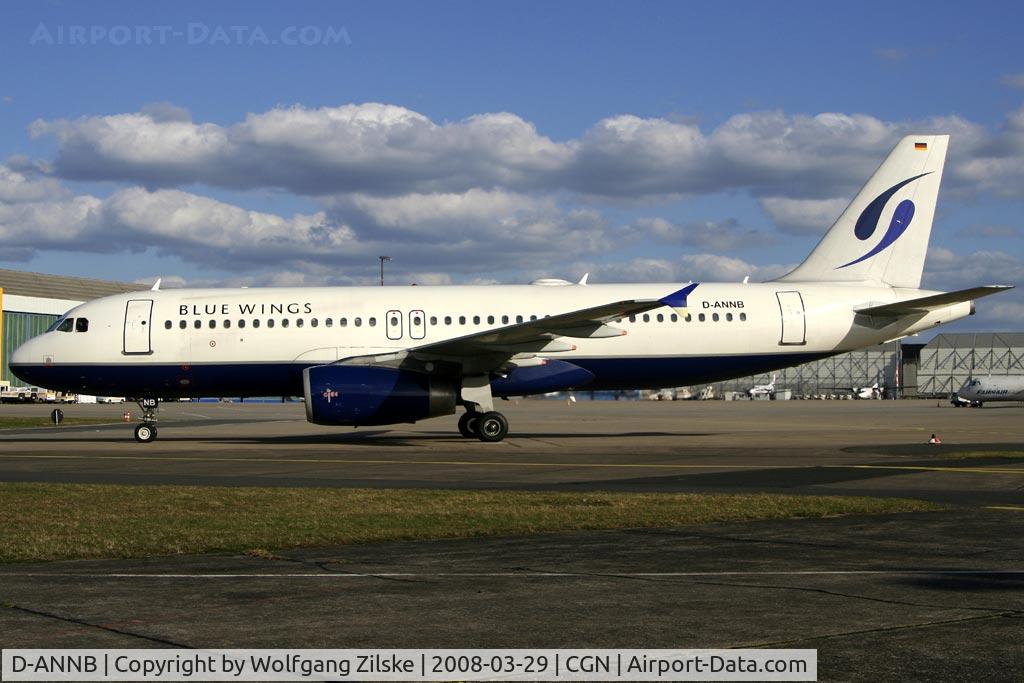D-ANNB, 2000 Airbus A320-232 C/N 1240, visitor